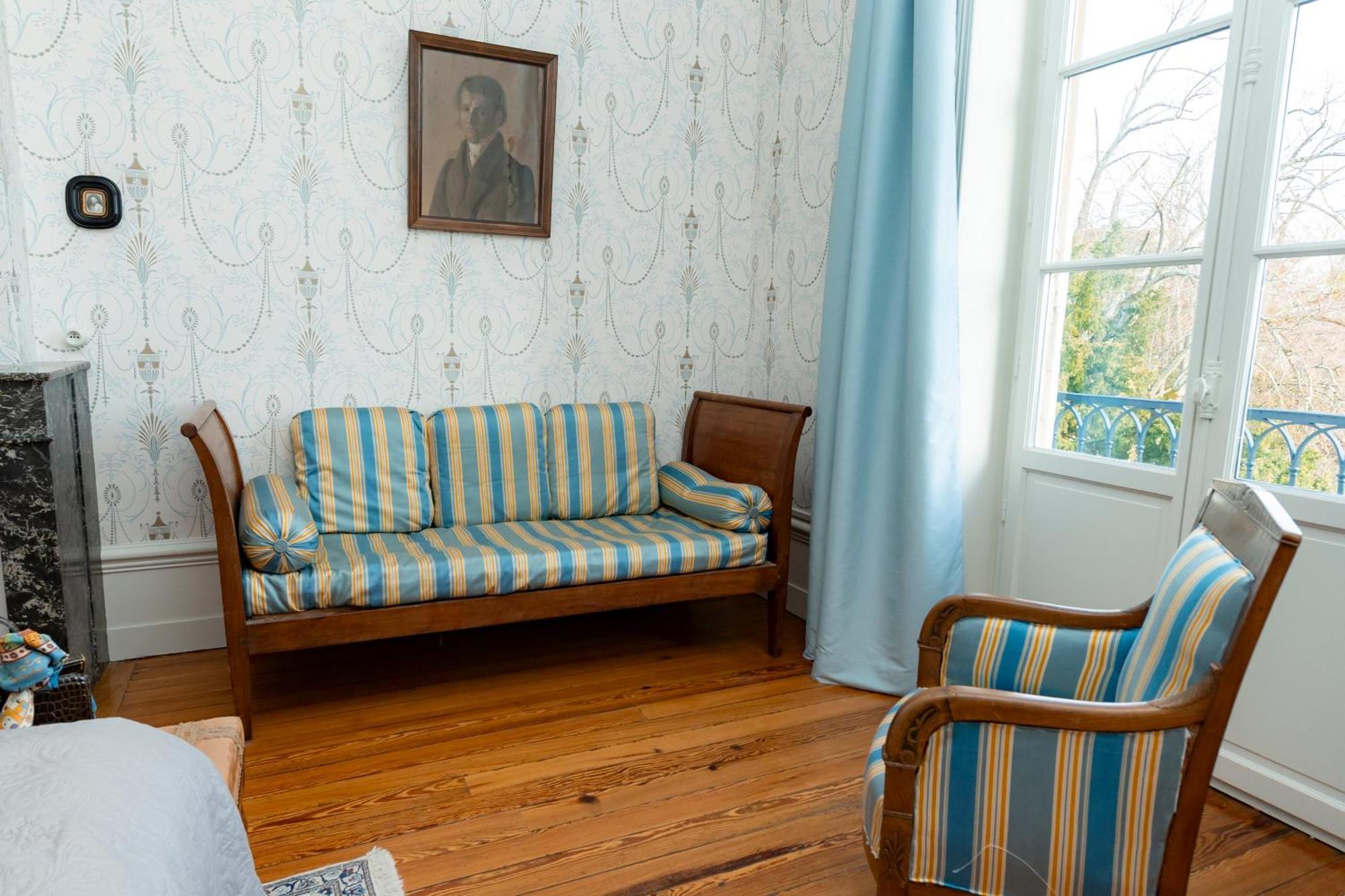 Pommiers  Domaine De Montclair B&B 외부 사진