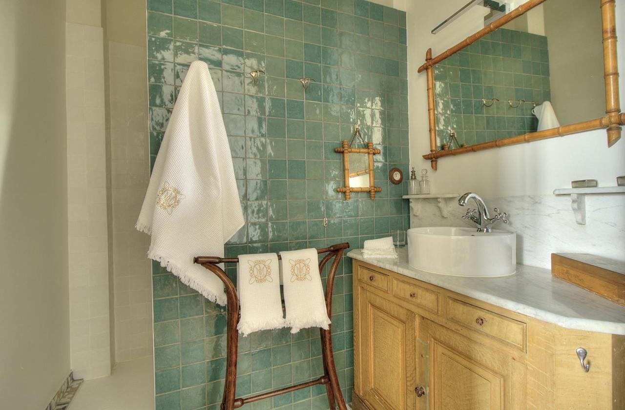 Pommiers  Domaine De Montclair B&B 외부 사진